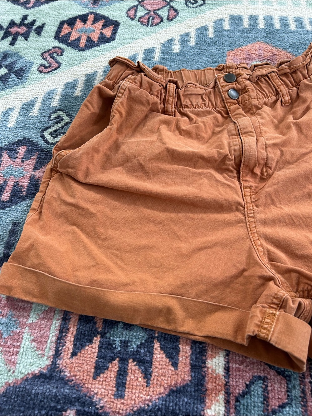 Universal Thread High-Waist Paperbag Shorts — Rust Size M - Picture 2 of 5
